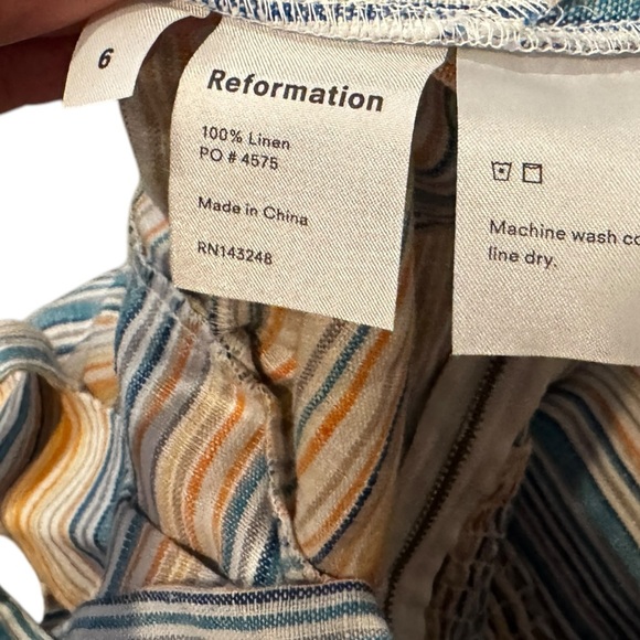 Reformation Island 100 Linen Romper In Marbella Striped Smocked Pockets Size 6 - Picture 4 of 7